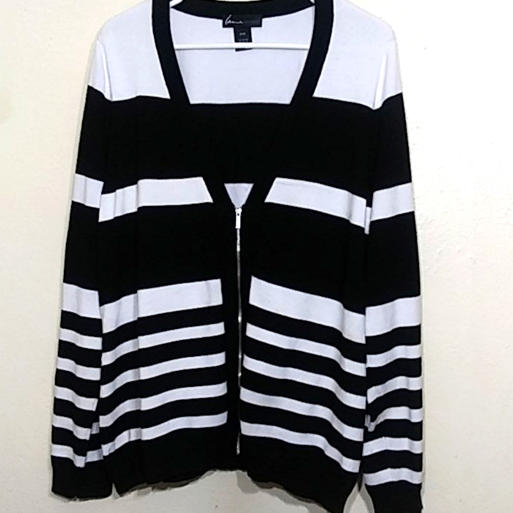 Black & White Striped V Neck Zip Up Cardigan